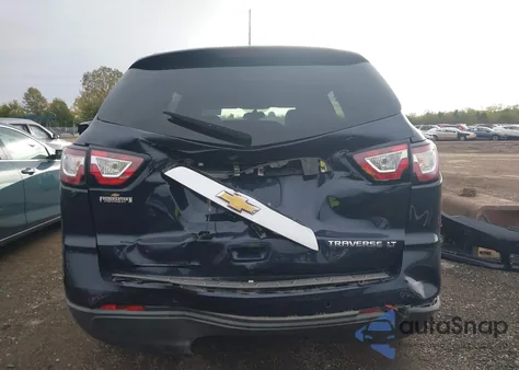 2015 Chevrolet Traverse 1Lt z USA, uszkodzony, nr VIN 1GNKRGKDXFJ201728